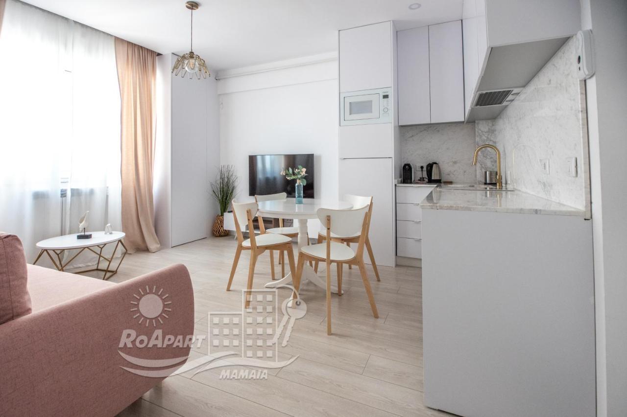 RoApart Mamaia - Family Navodari Bagian luar foto